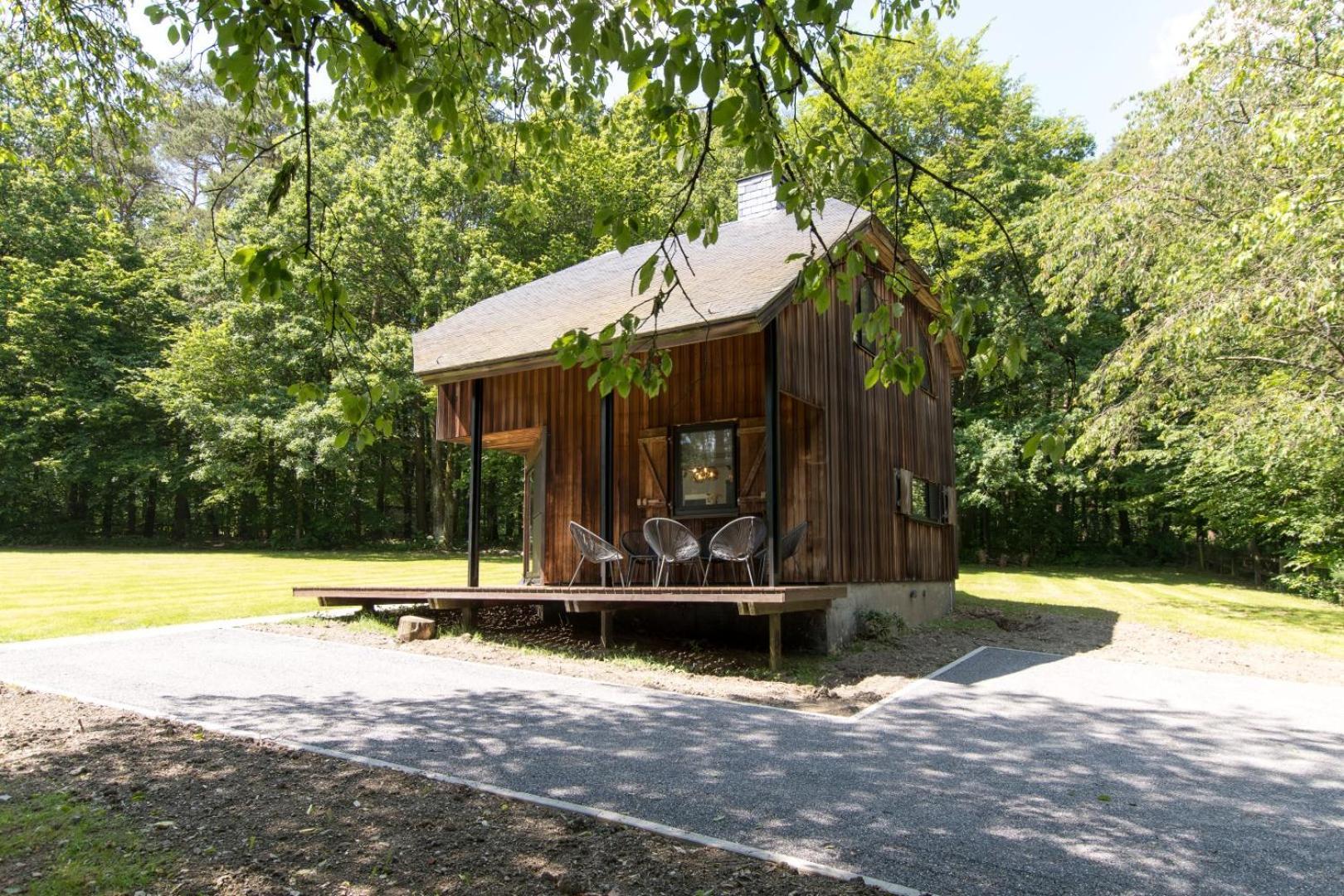 La Cabane D'Amae Marche-en-Famenne Bagian luar foto